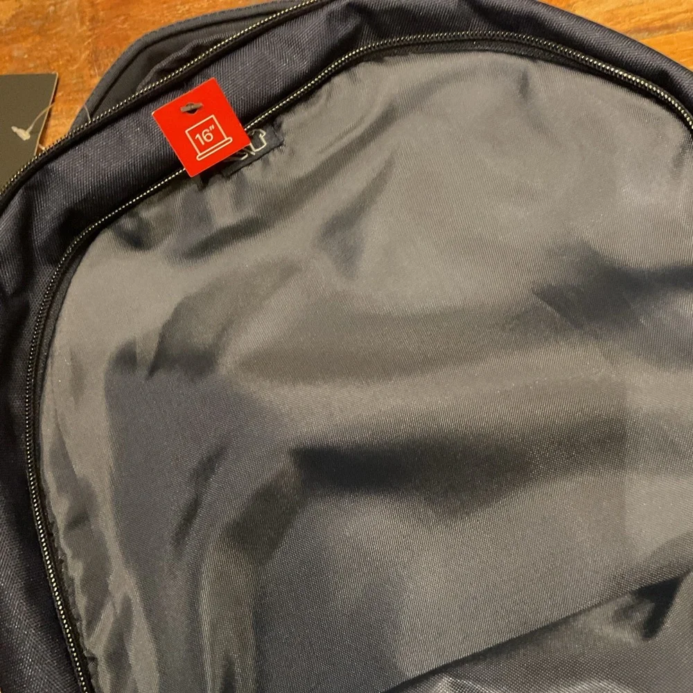 NWT Under Armour Backpack-Unisex